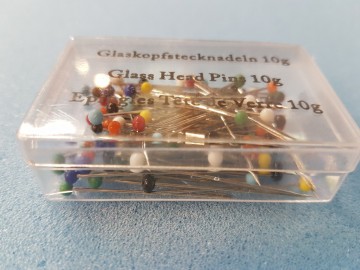 Speldjes in doosje I