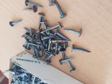 Stoffeerspijkers Osborne corrugated