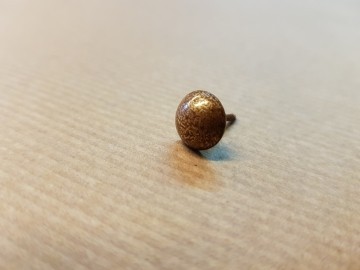 Siernagel oud goud gespikkeld 16mm